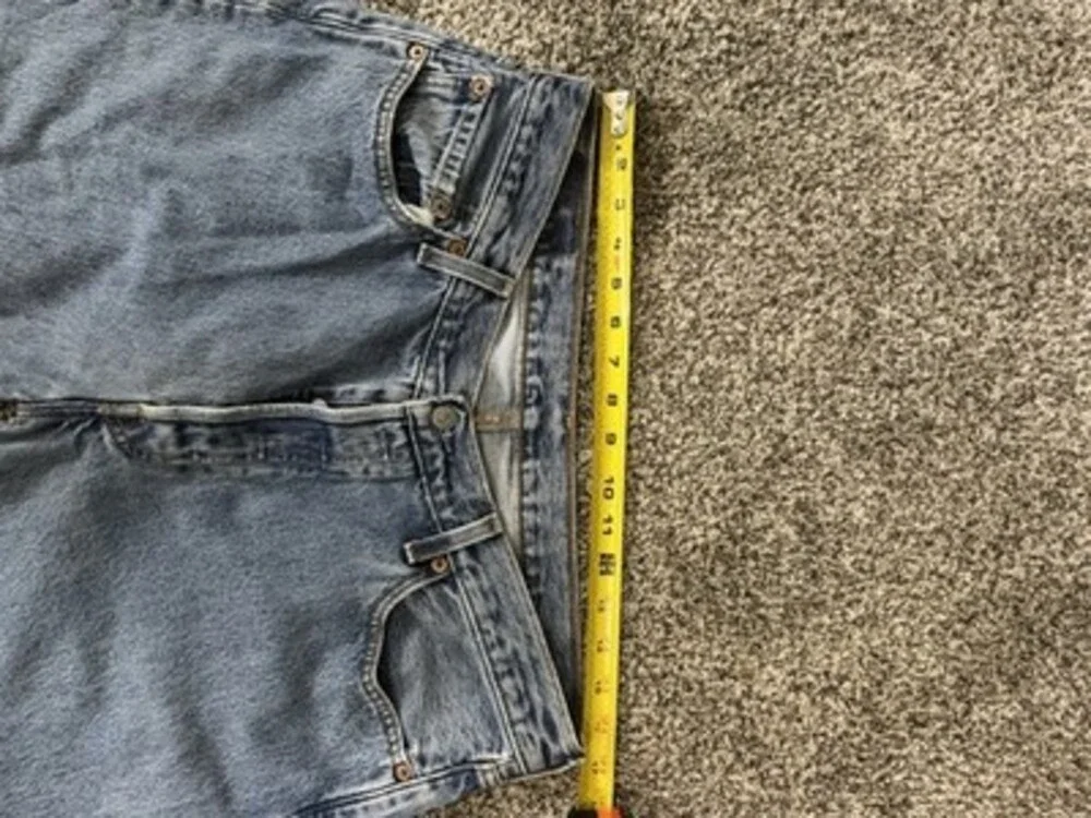 Vintage Levi’s 501 Jeans Made in USA 36x32 Button Fly 90s Original Fit Denim